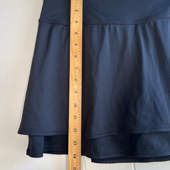 Athleta Black Tiered Swagger Skort Sz M Woman's Tennis Skirt - Picture 4 of 9